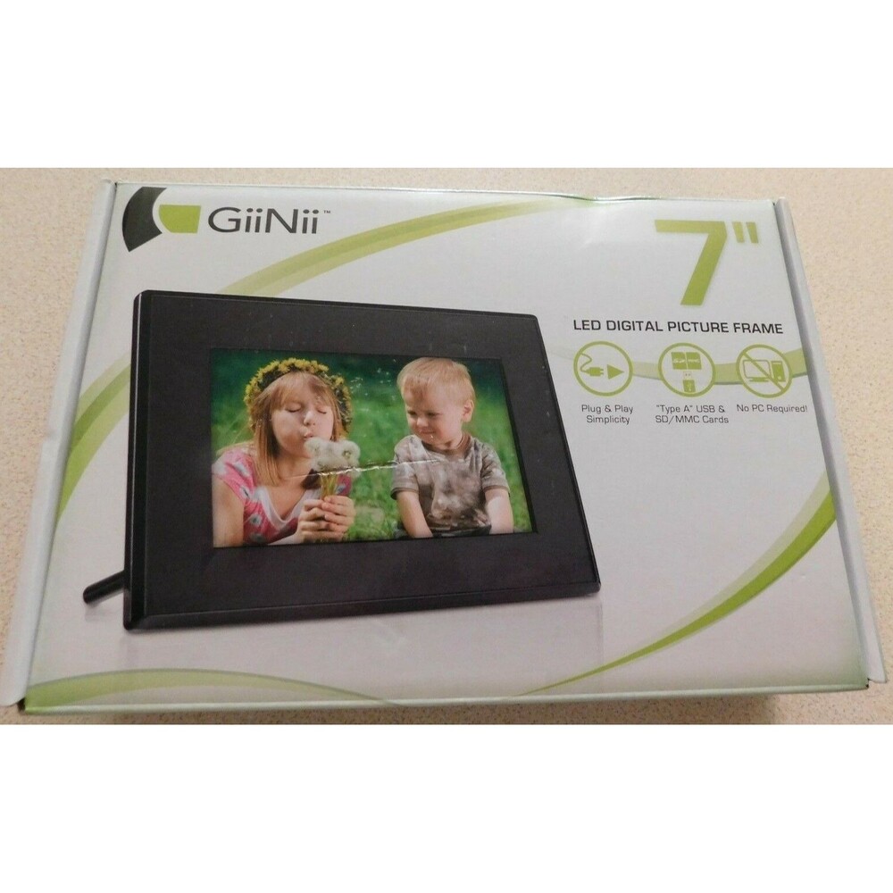 GiiNii 7A DPF Digital Photo picture Frame SD MMC USB GT-701P-1 NIB